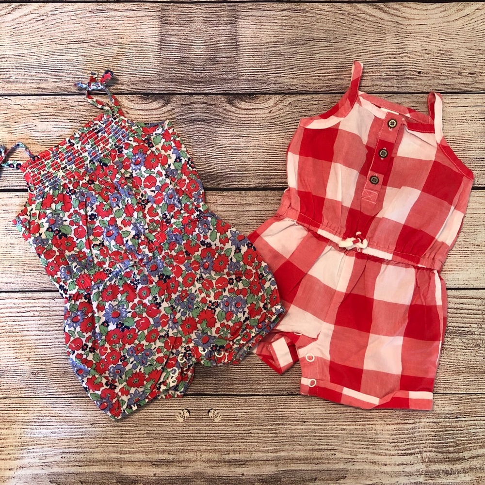 (20% OFF 4+) A31 Carter’s infant girls rompers; 3M